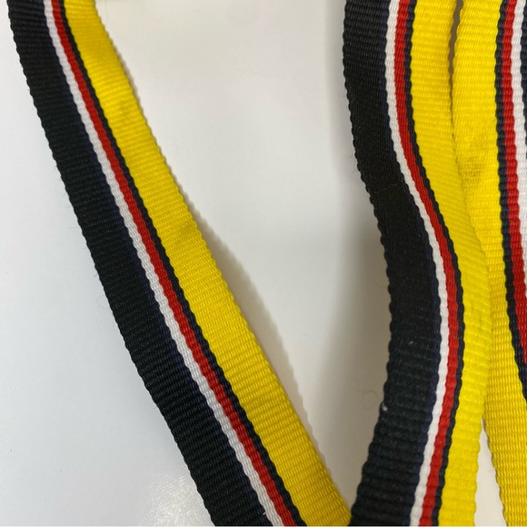 Tommy Hilfiger Drawstring Backpack Black and Yellow with Multicolored Straps - Picture 8 of 10